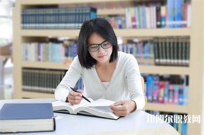 萍鄉(xiāng)電子工業(yè)學(xué)校2023年計(jì)算機(jī)網(wǎng)絡(luò)工程設(shè)計(jì)與施工專(zhuān)業(yè)招生簡(jiǎn)章